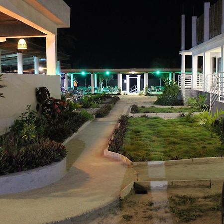 Kai Kai Beach Resort Kokrobite Dış mekan fotoğraf